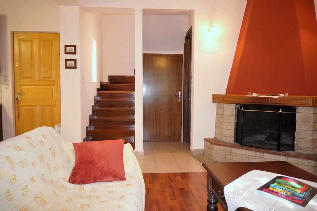 Villa The Platanus Tree Kato Vasiliki ภายนอก รูปภาพ