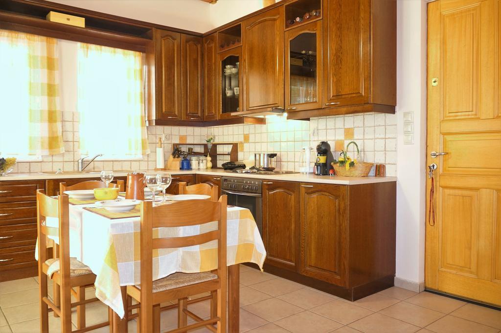 Villa The Platanus Tree Kato Vasiliki ภายนอก รูปภาพ